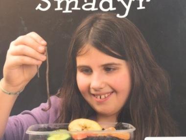 Forsiden af bogen "Få tjek på smådyr"